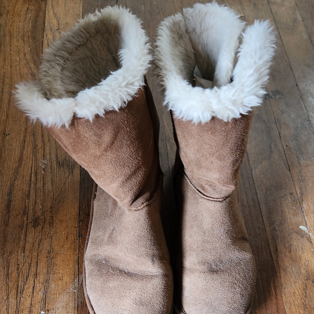 Sonoma Brown and Cream Rain & Snow Boots with Plush Lining